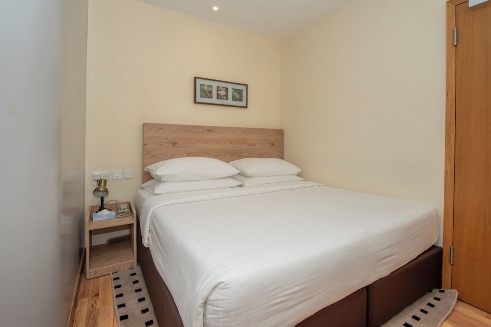 Best Western Nairobi Upper Hill Standard Room, 1 King Bed 2