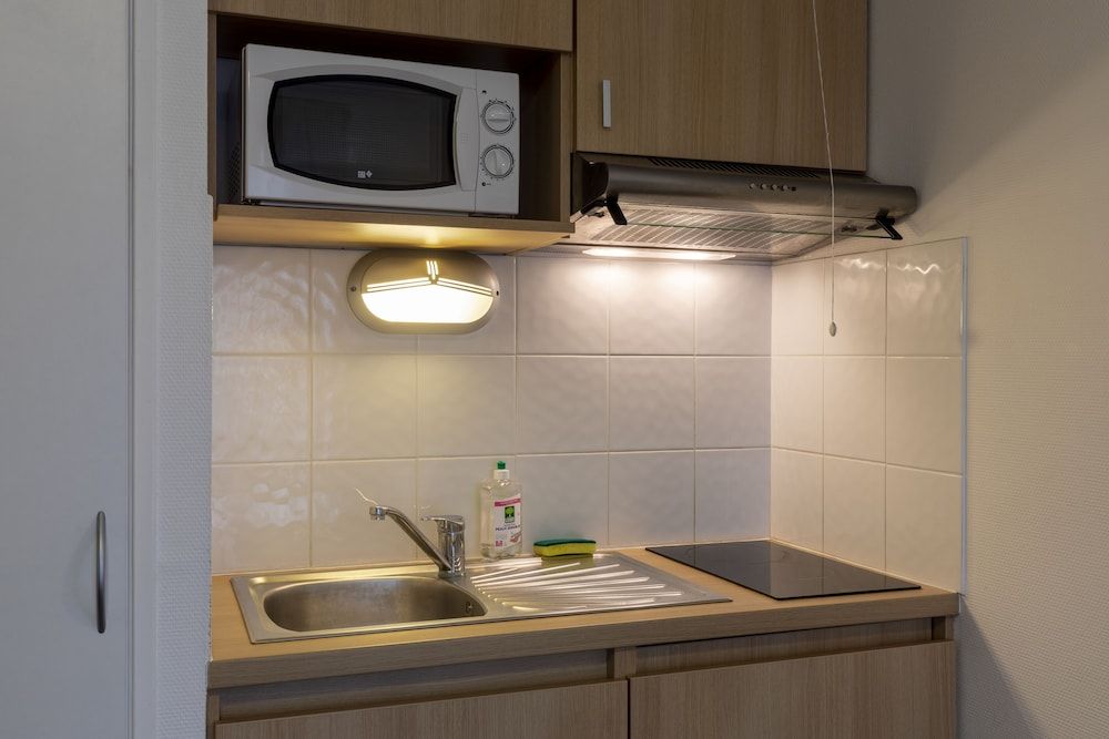 KOSY Appart'Hôtels Troyes - City & Park Studio (Twin) 3