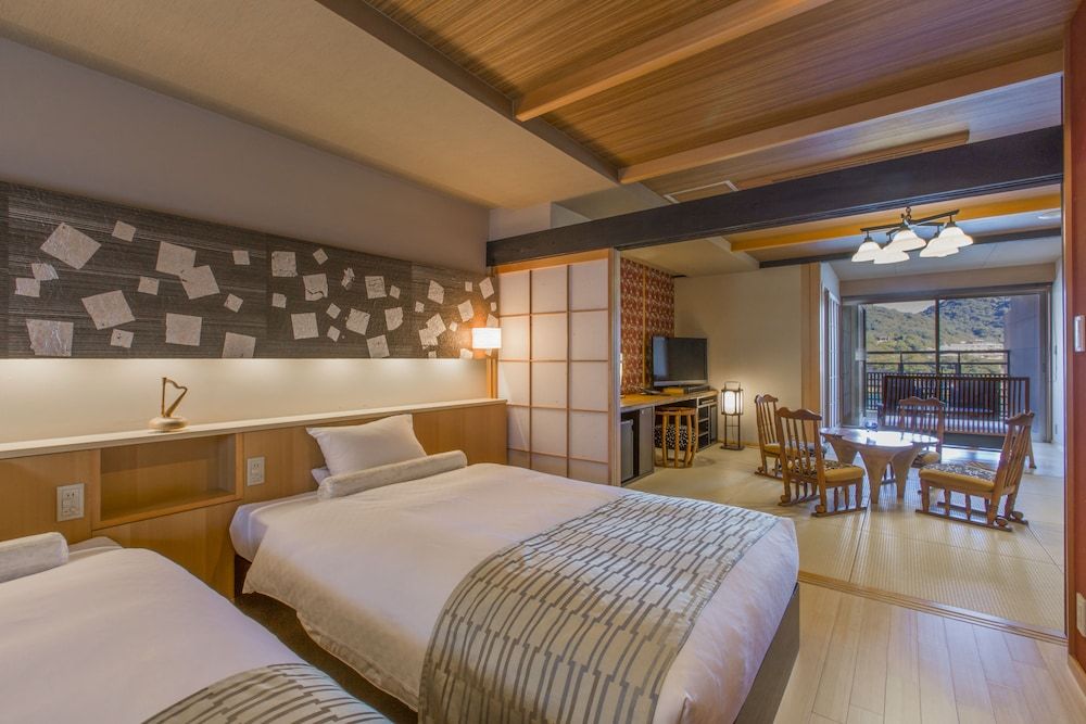 Suite Room