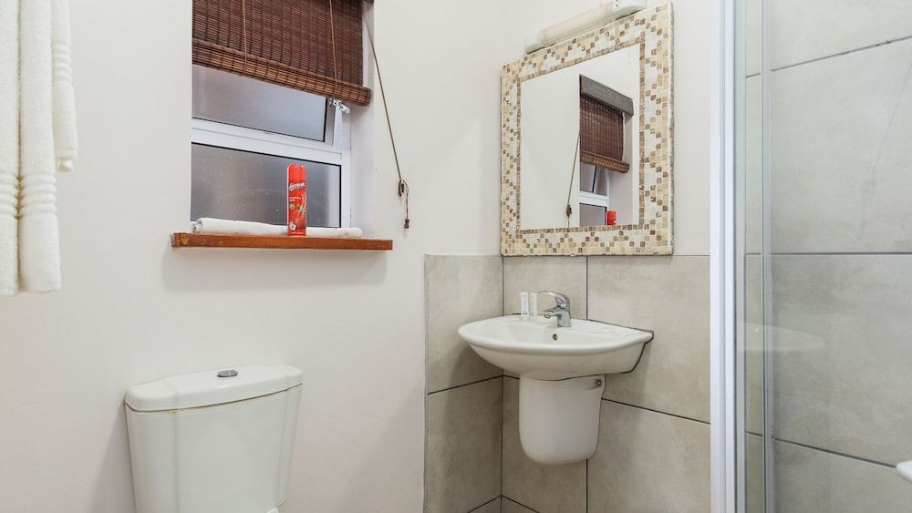 Blue Bay Lodge Non Sea-facing Room With Shower 8