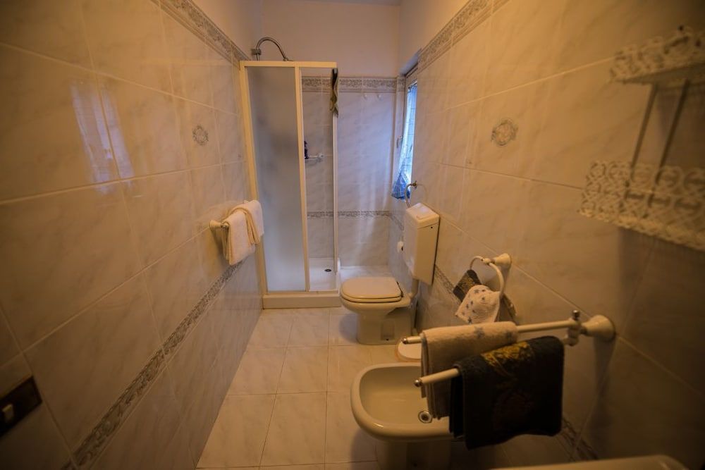 Villa Sargiano Superior Double Room (Petrarca Fascinosa 1st fl. no elevat.) 11