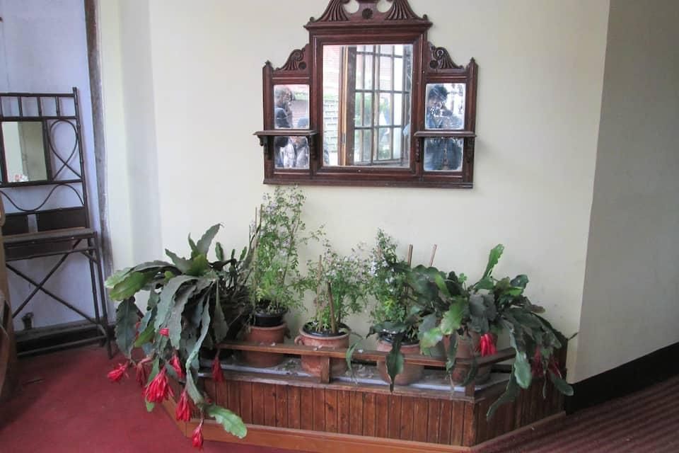 undefined Pineridge Hotel 7