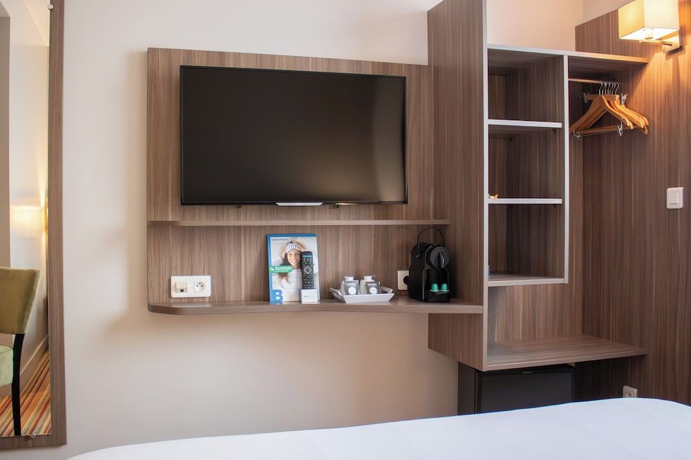 Brit Hotel Dieppe Double room Balnéo 16