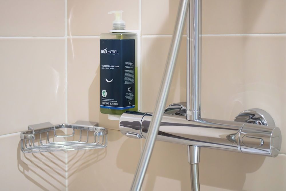 Brit Hotel Dieppe Triple Room, 1 Queen Bed with Sofa bed 9