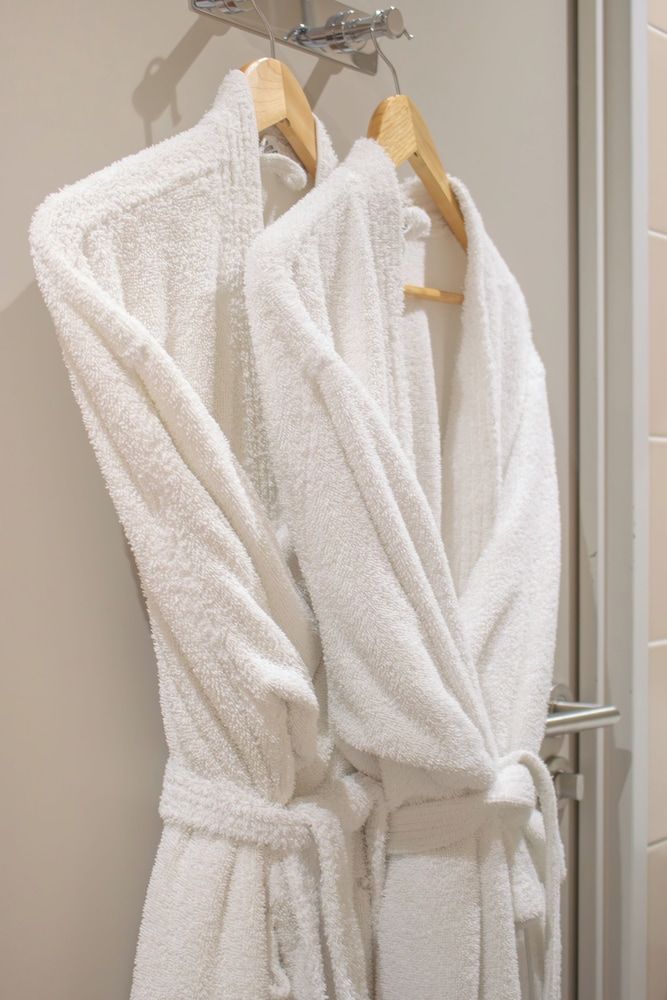 Brit Hotel Dieppe Double room Balnéo 12