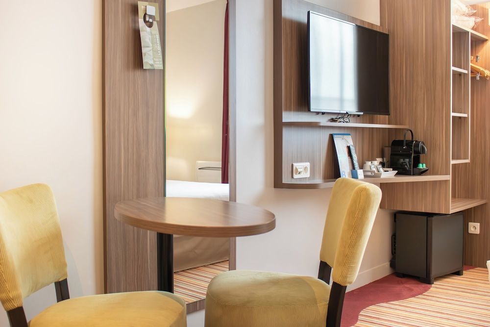 Brit Hotel Dieppe Double room Balnéo 14