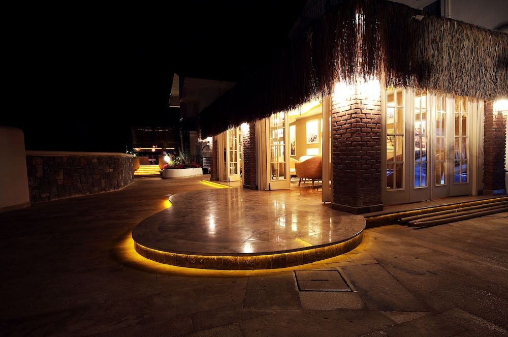 undefined The PINEHILL Hotel & Suites 10