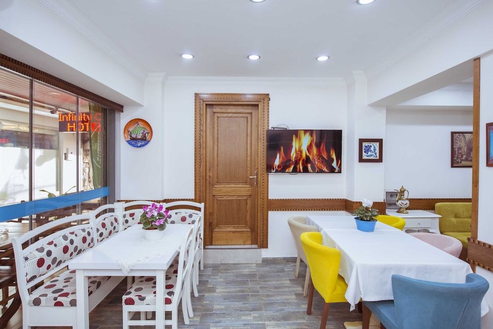 undefined Infinity City Hotel 9