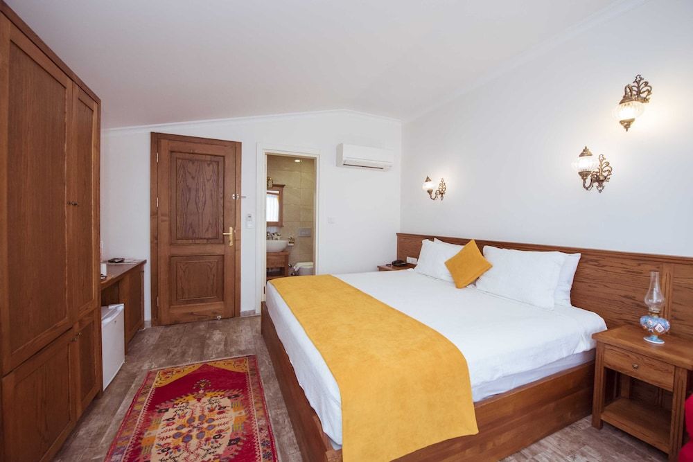 Deluxe, Double, City View, Balcony, Spa