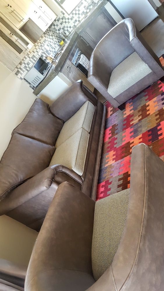 Sangiro Game Lodge Self-Catering Family Chalet 15