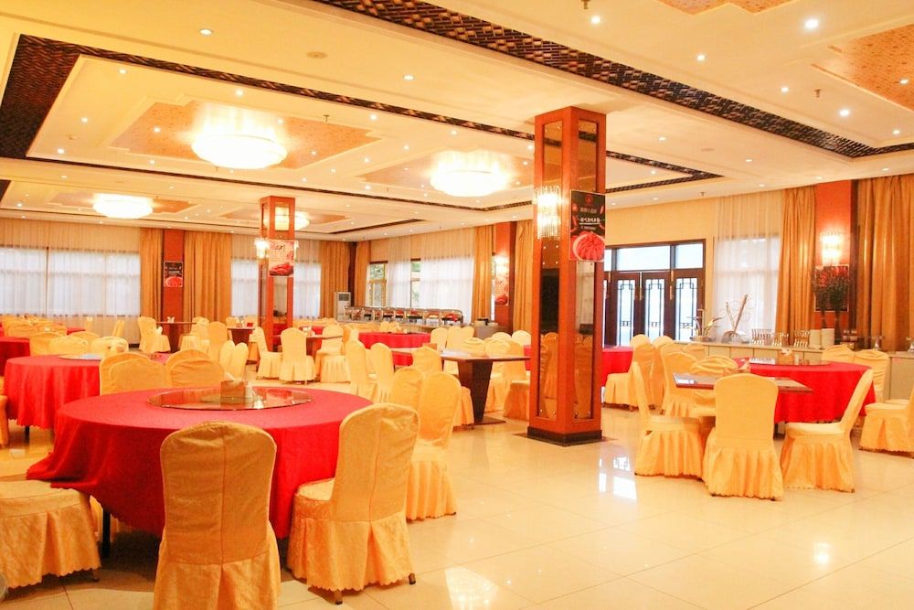 undefined Sogecoa Zambia Golden Peacock Hotel 7