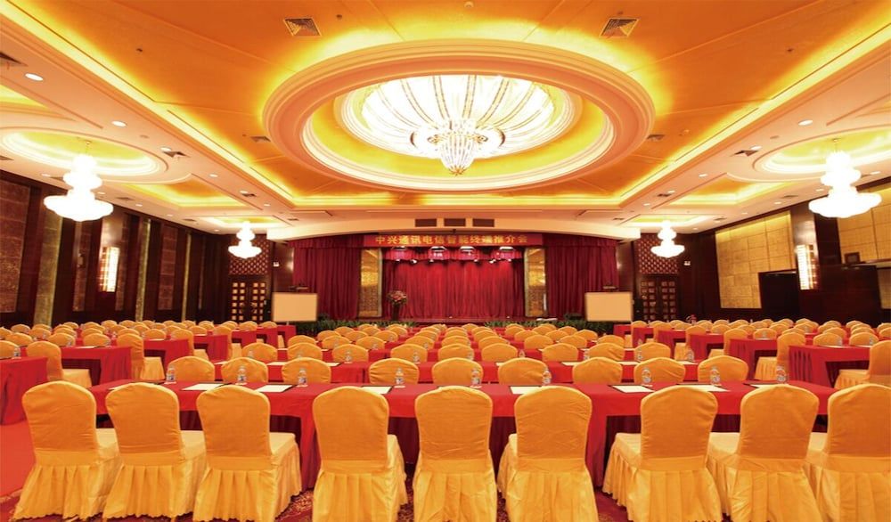 undefined Sogecoa Zambia Golden Peacock Hotel 8