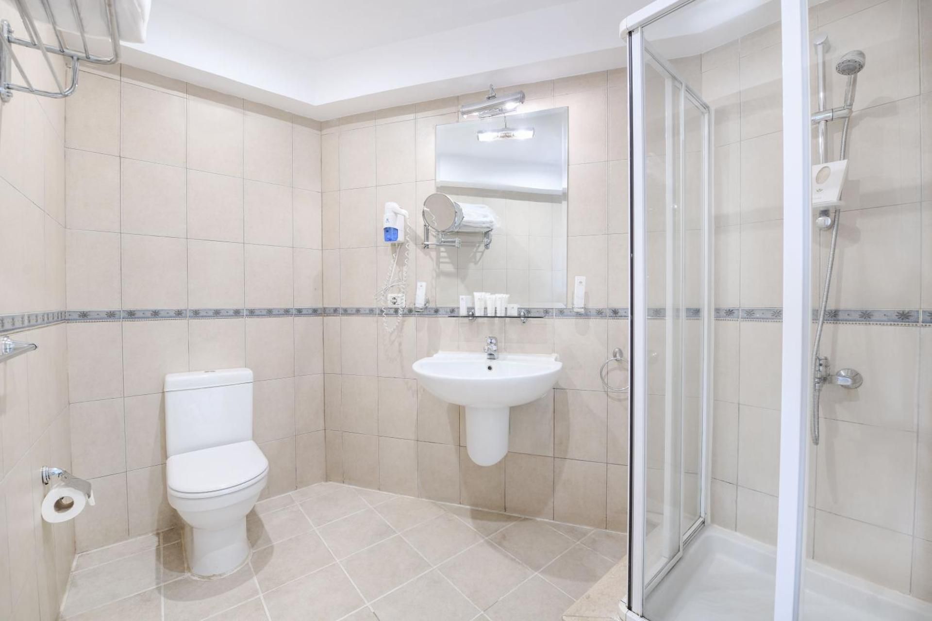 Deluxe Double or Twin with Nile View