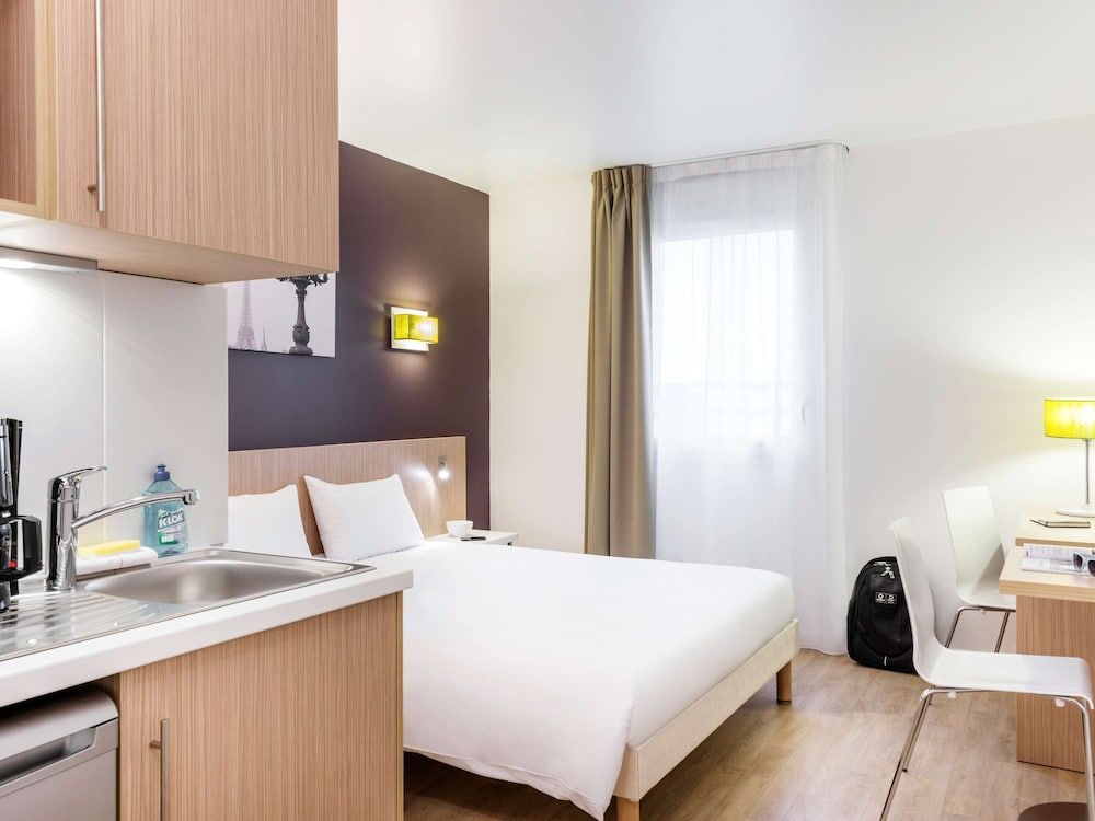 Studio, 1 Double Bed (Large)