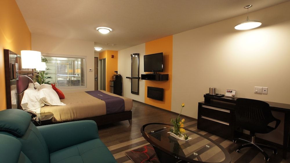 Dreamz Inn King Bed Jacuzzi Executive Suite