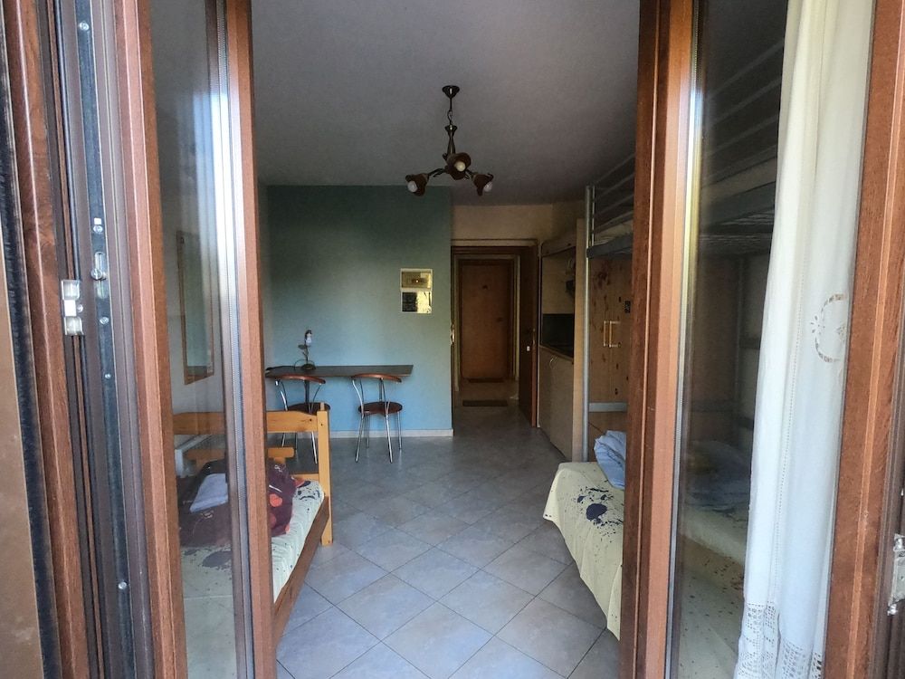 Arabas - Hostel Standard Twin Room, 2 Twin Beds 8