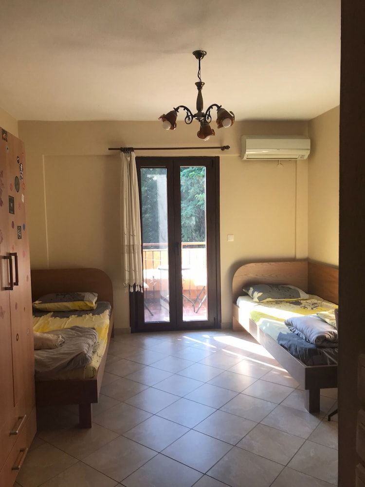 Arabas - Hostel Standard Twin Room, 2 Twin Beds 3