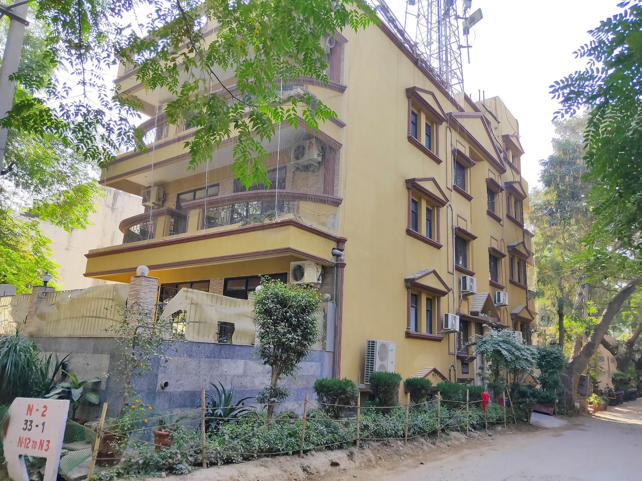 undefined Hotel Rama Residency 8