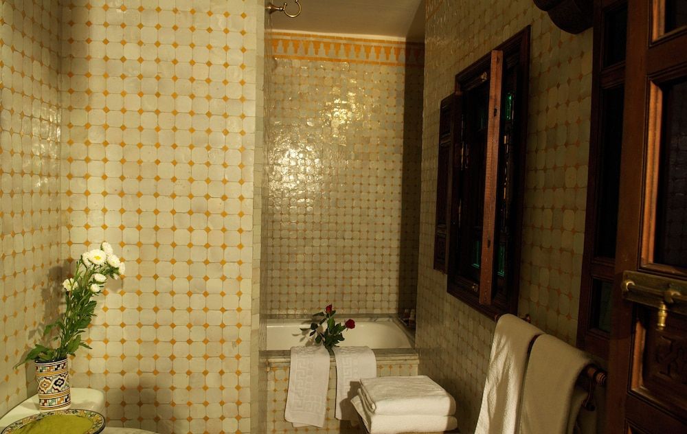 Dar Tazi - Medina View Deluxe Room (Ghita)