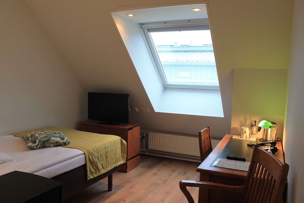 Best Western Hotel Apollo Standard Room, 1 Twin Bed, Non Smoking 12