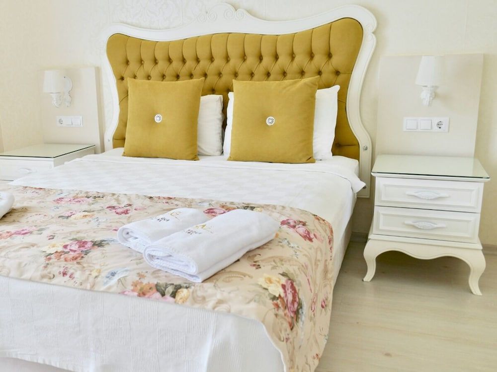 Göcek Naz Hotel Standard Room, 1 Queen Bed, Non Smoking, Balcony 4