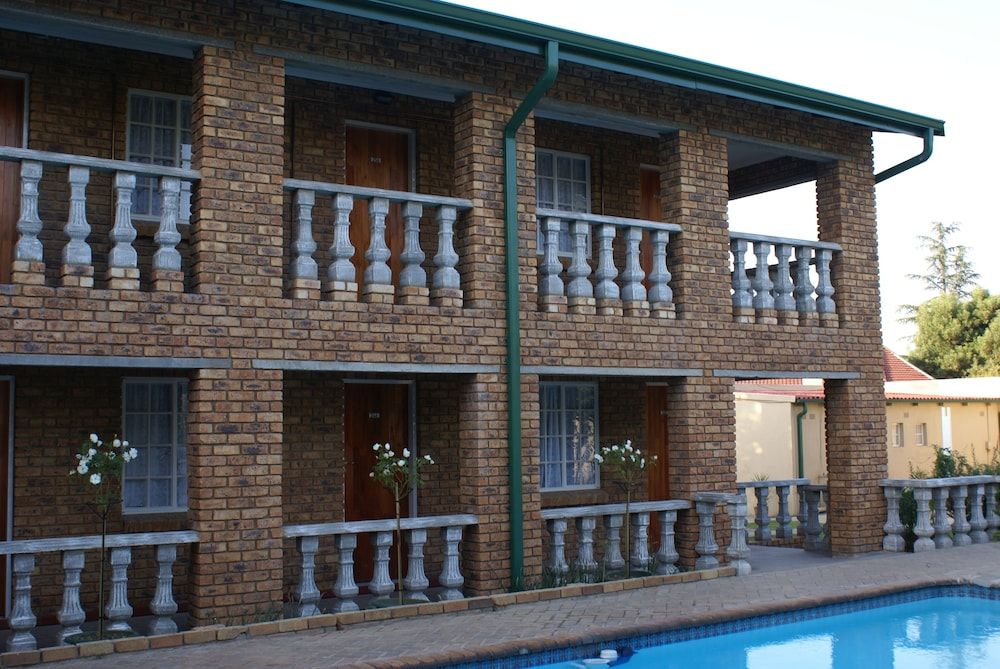 undefined Emerald Guesthouse 10