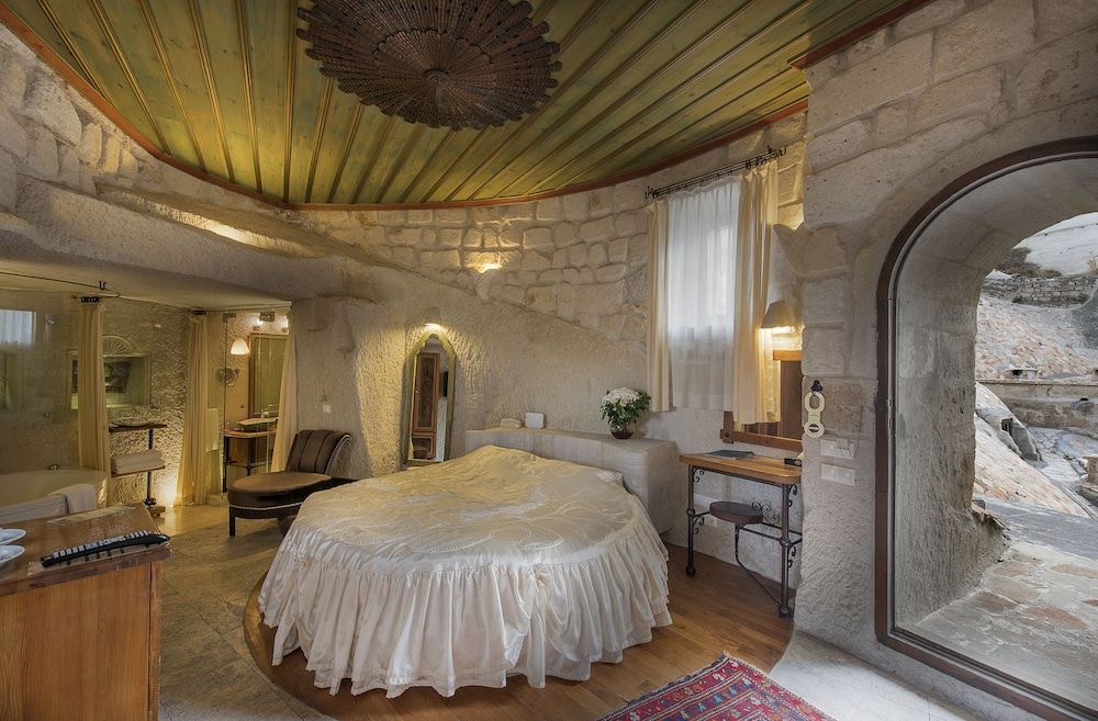 Anatolian Houses Cave Hotel & SPA Deluxe Cave Suite 16