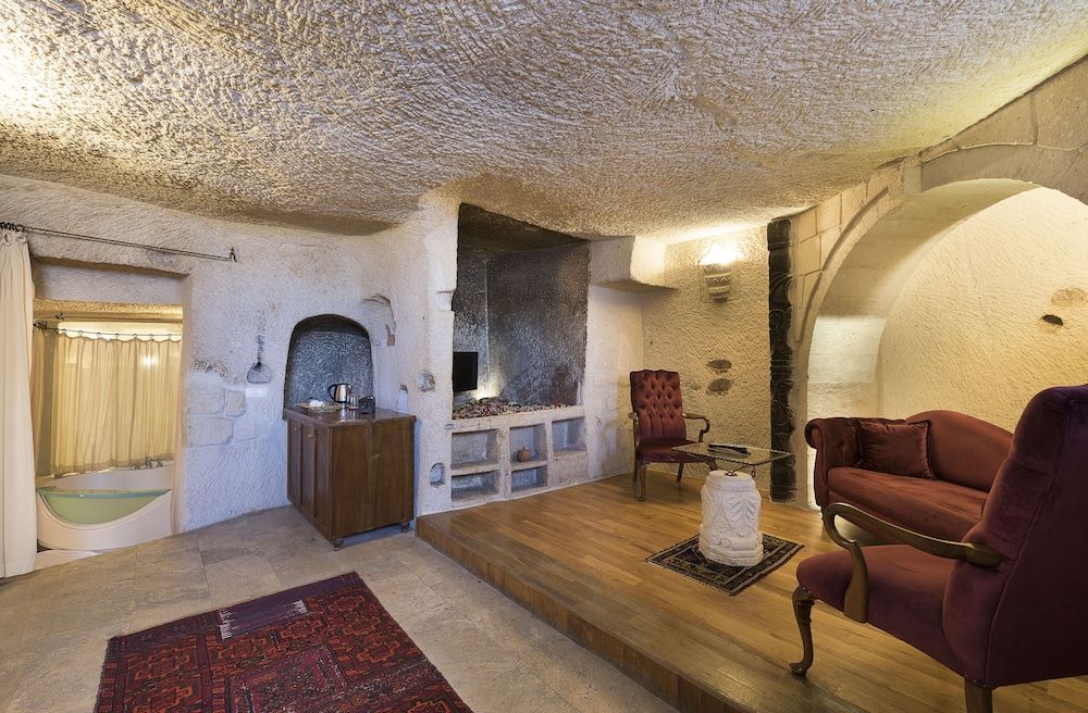 Anatolian Houses Cave Hotel & SPA Deluxe Cave Suite 18