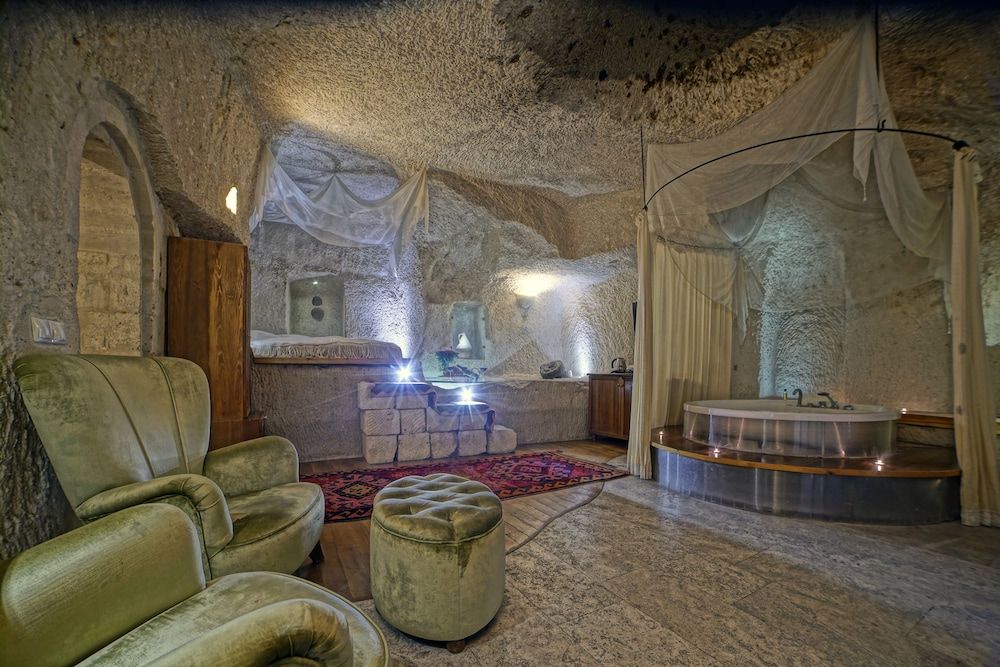 Anatolian Houses Cave Hotel & SPA Deluxe Cave Suite 12