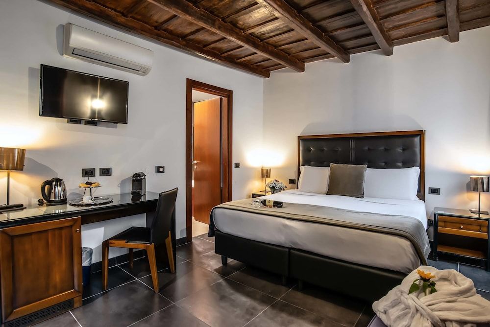 Hotel Navona Colors Standard Double or Twin Room 11