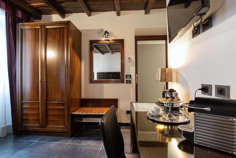 Hotel Navona Colors Standard Double or Twin Room 4