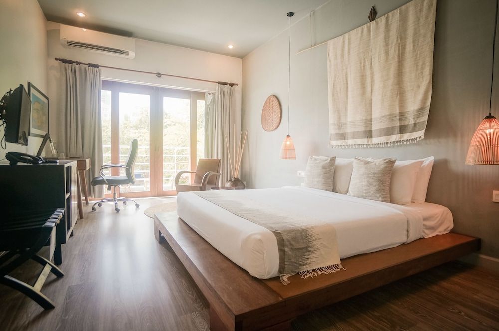 undefined iRoHa Garden Hotel & Resort 10