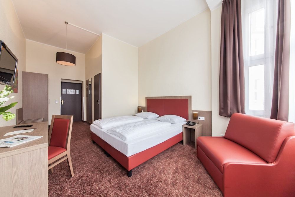 Comfort Quadruple Room