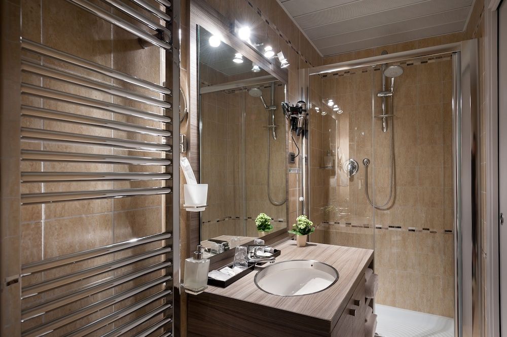 undefined Morrisson Hotel 5