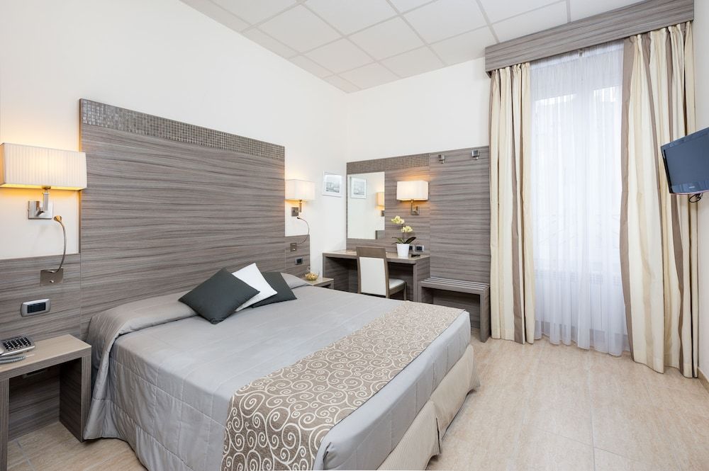 undefined Morrisson Hotel 10