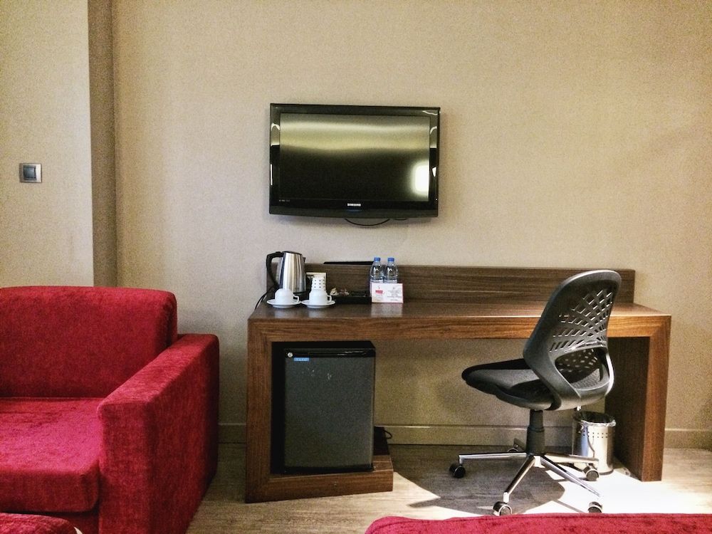 Ramada Encore by Wyndham Izmir Room, 2 Twin Beds, Non Smoking 10