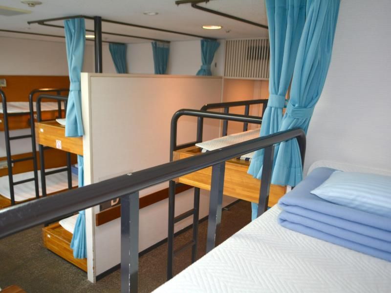 1 Person in 10-Bed Dormitory - Male Only