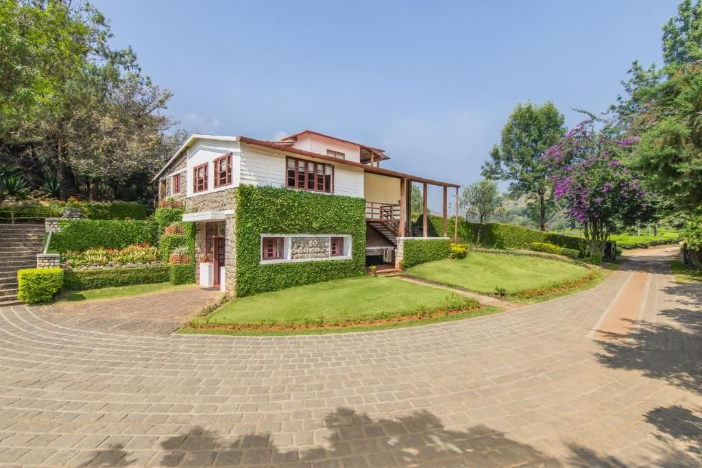 undefined Windermere Estate