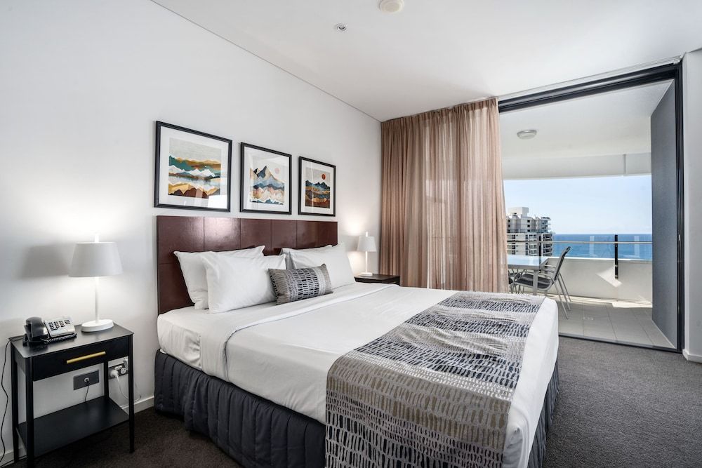 The Wave Resort Apartment, 2 Bedrooms (Water Views) 3