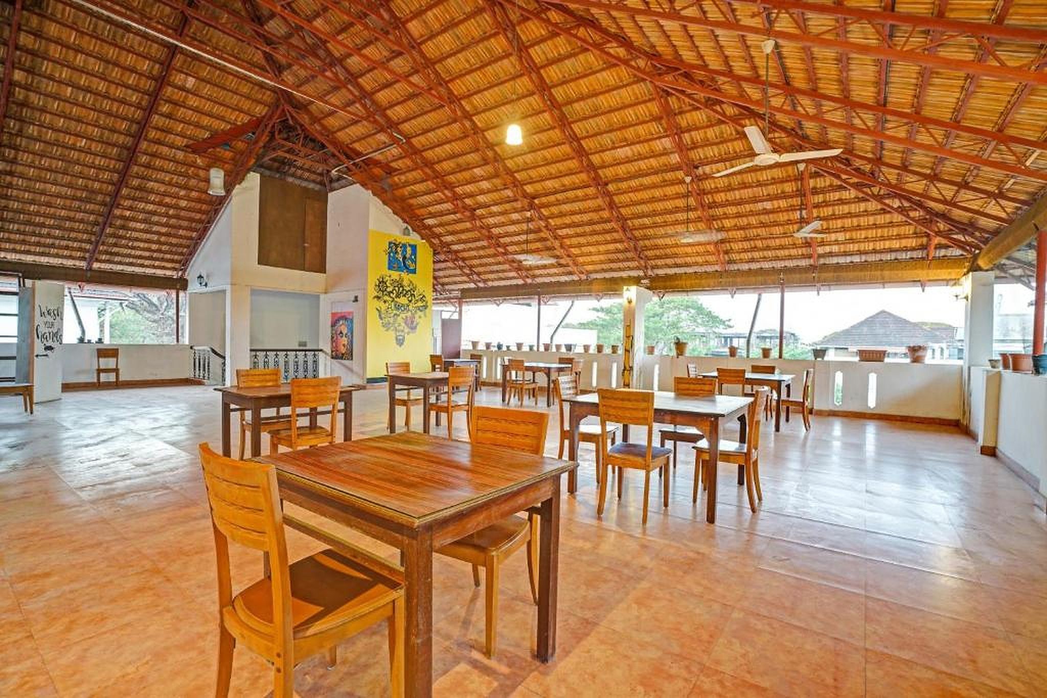 Food & Dining