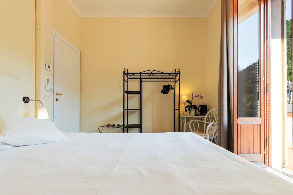 undefined Il Perlo Panorama 9