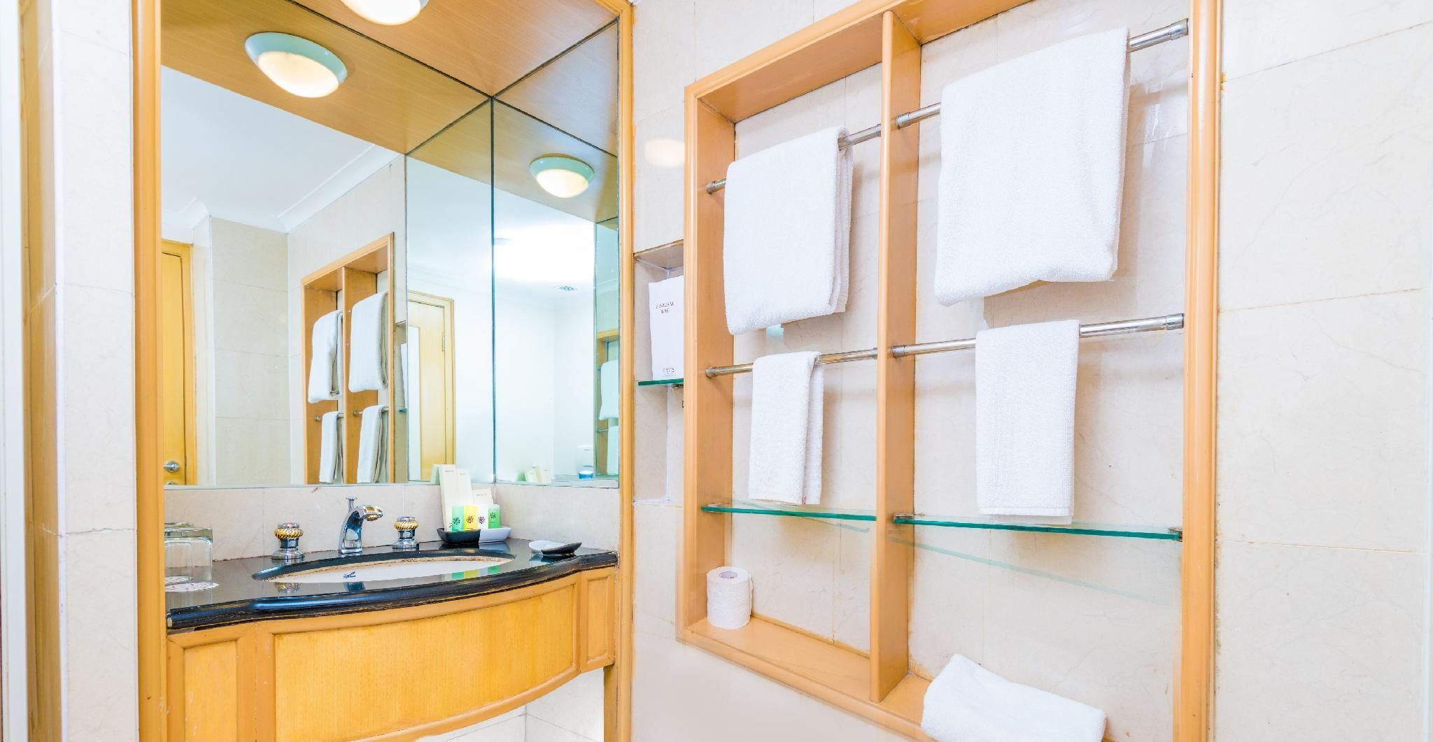 Club Deluxe Room with King Bed or 2 Single Beds