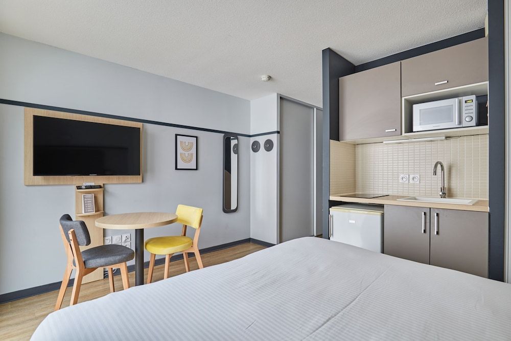 Appart Hotel Odalys City Lyon Confluence Standard Studio (2 People) 6