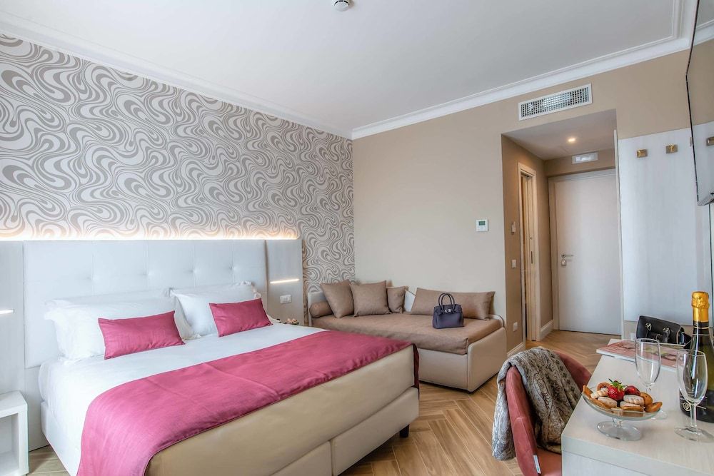 undefined The Boutique Hotel 4