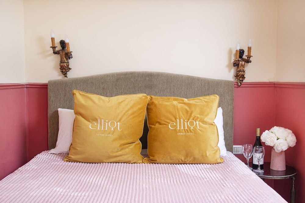 The Elliot - Adults only Standard Room 11