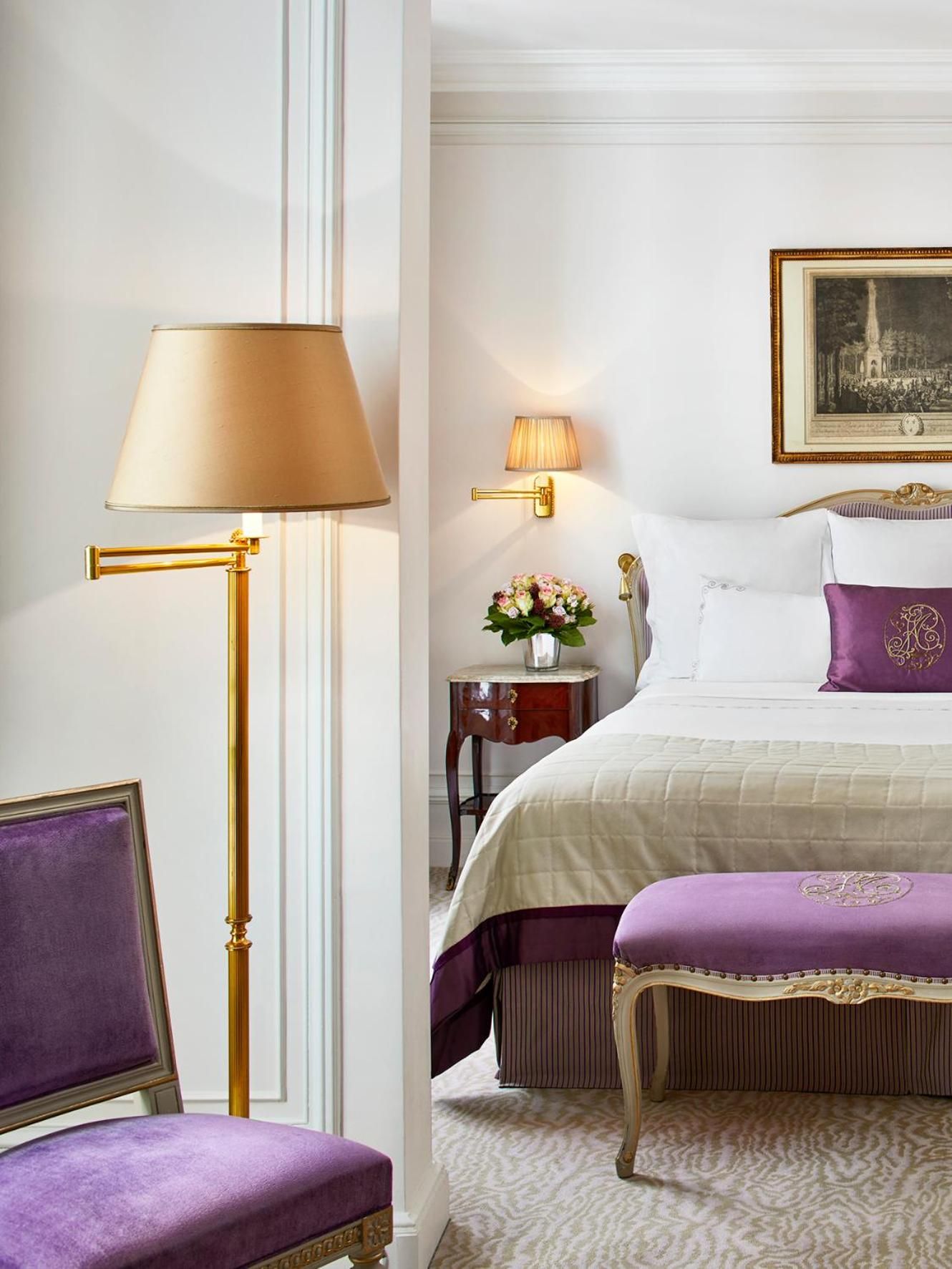 undefined Hôtel Plaza Athénée - Dorchester Collection 10