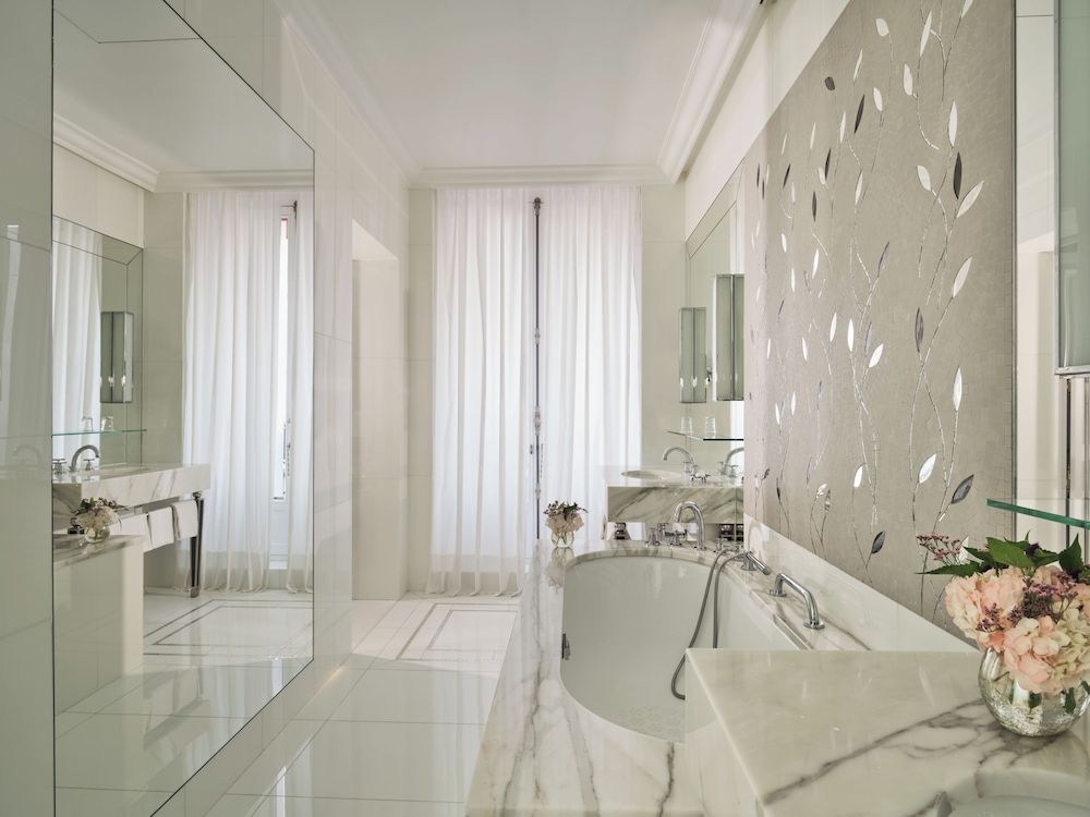 Eiffel Suite