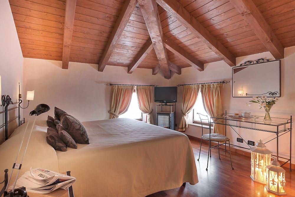 Hotel Marco Polo Economy Double Room 3