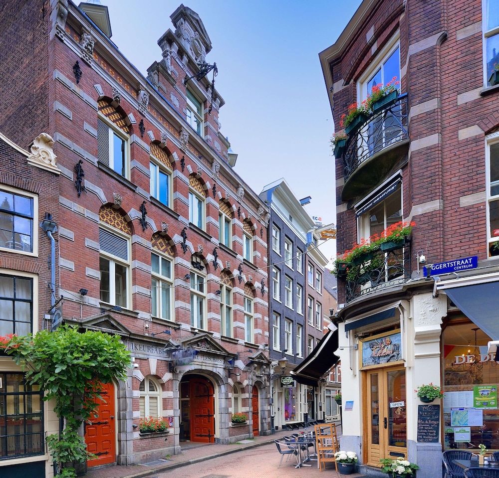 undefined Best Western Dam Square Inn