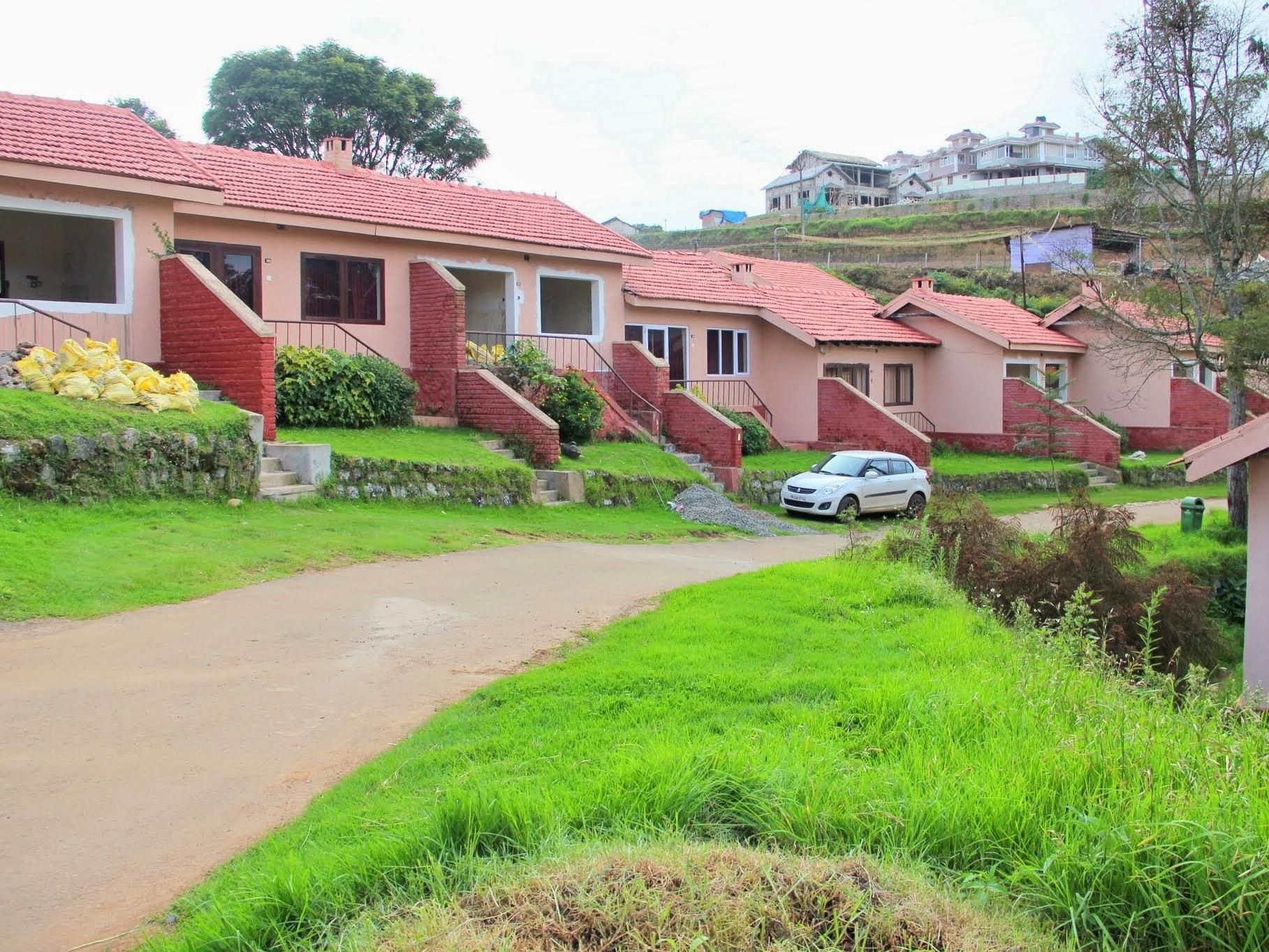 undefined Hotel Lakeview 2